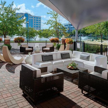 Newport News Marriott At City Center Hotell Eksteriør bilde