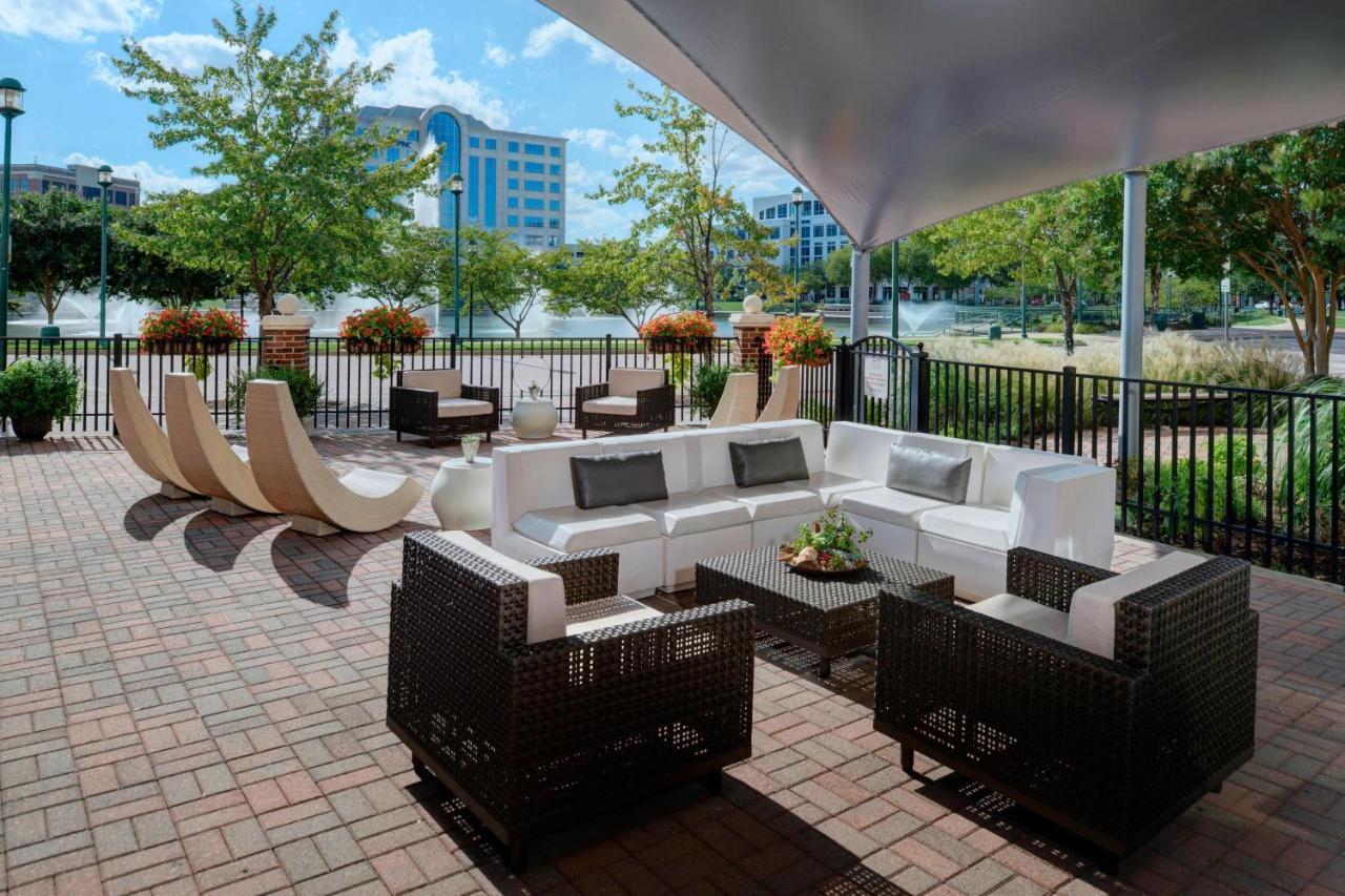 Newport News Marriott At City Center Hotell Eksteriør bilde